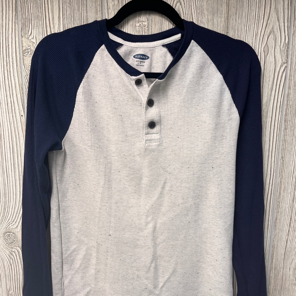 Old Navy Navy and Cream Henley Top
